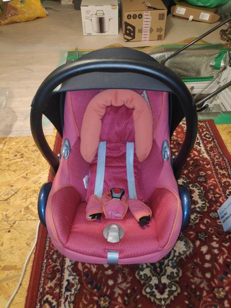 Vajicko s isofixom., maxi cosi