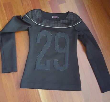 Čierna mikina zn. 29desires, s