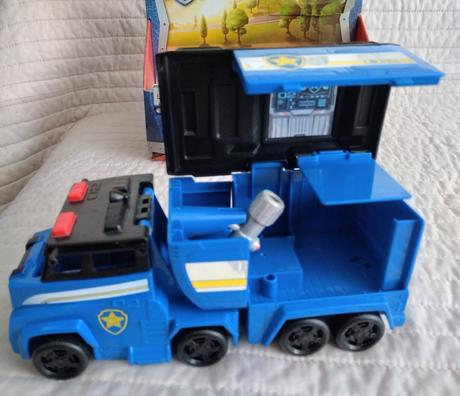 Transformačné auto chase s krabicou,