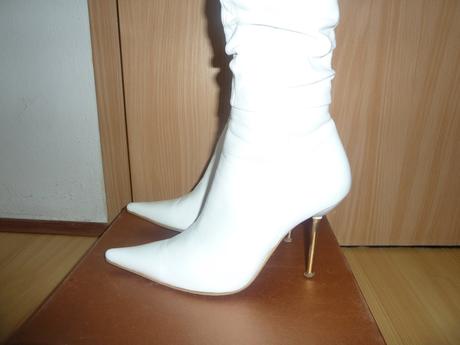 Biele svadobne čizmy, 37