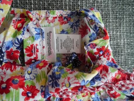 Lienkové šatičky, 98