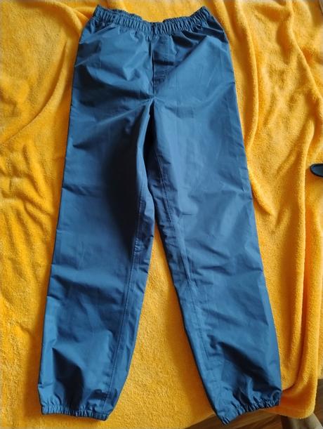 Tchibo nohavice do dažďa šuštiaky super stav, tcm,146