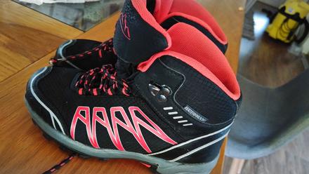 Waterproof air-stream anatomic, 32