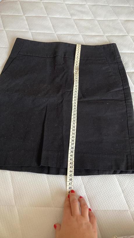 Jednoducha cierna sukna, xs