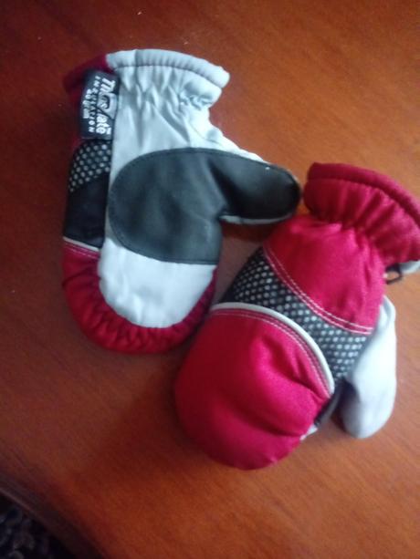 Ciapka a rukavicky., 80