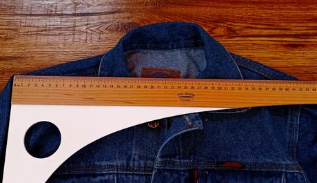 Dámska džínsová bunda, 28