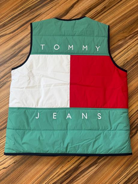 Tommy hifiger perfektna vesta, tommy hilfiger,38 / 40 / m
