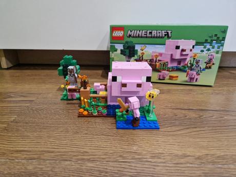 Lego minecraft  domček prasiatka, 