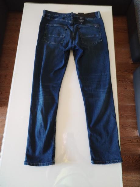 Pánske rifle t. hilfiger 33x32. zľava, tommy hilfiger,l