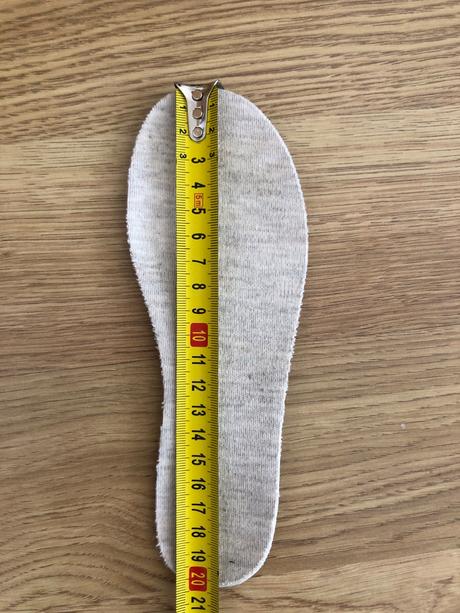 Dievčenské gumáčky, 31