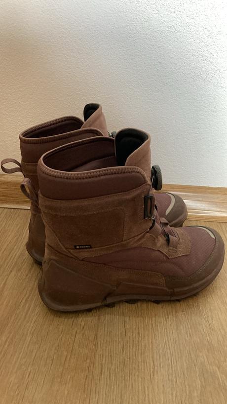 Predám dievčenské zimné topánky ecco, ecco,35