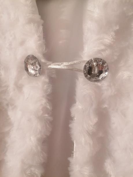 Šaty na 1.sv prijímanie, 146