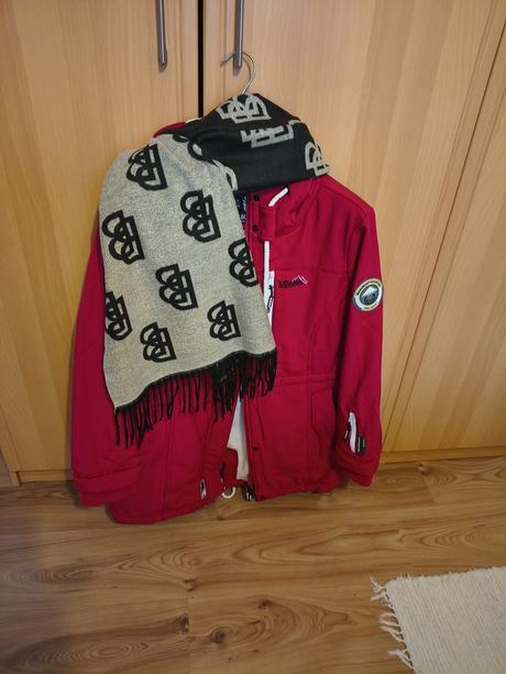 Predám sofselovu novú bundu, adidas,4xl