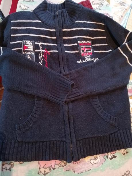 Pletený sveter, 134