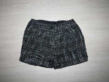 Hrubšie kraťasy aj k leginám  116/122, nutmeg,116