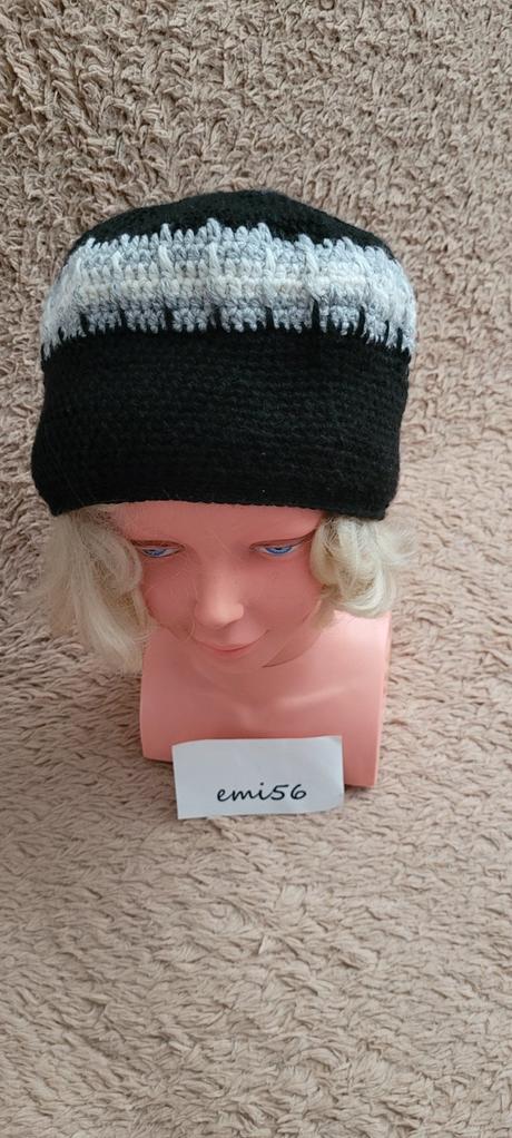 Háčkovaná čiapka,