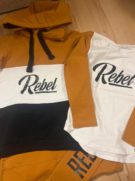 Natelnik rebel, rebel,116