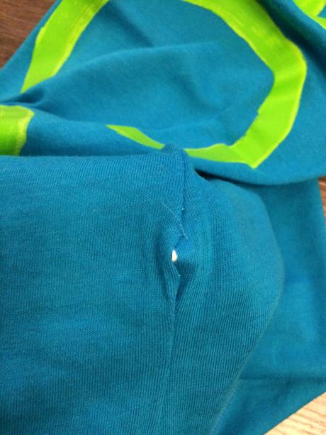 Tricko hollister, xs