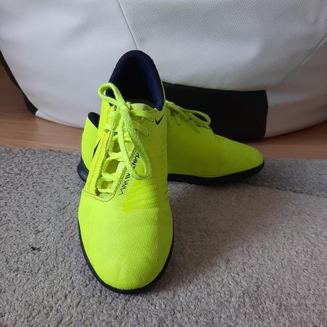 Chlapčenské turfy, nike,35