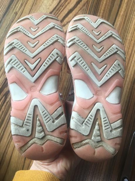 Krásne kožené sandalky baťa v. 29, baťa,29