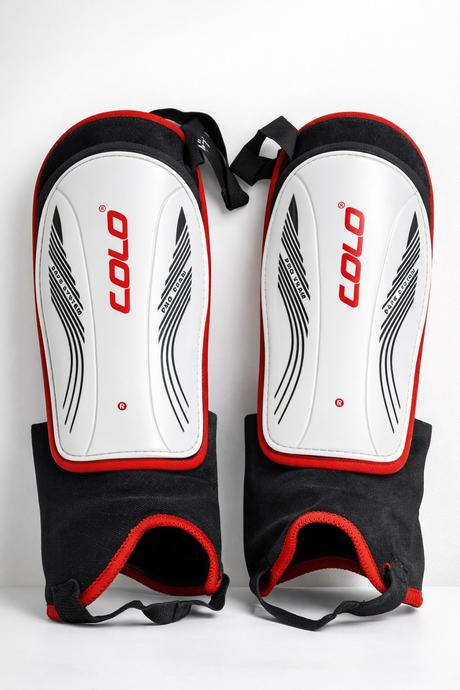 Futbalové chrániče colo, 