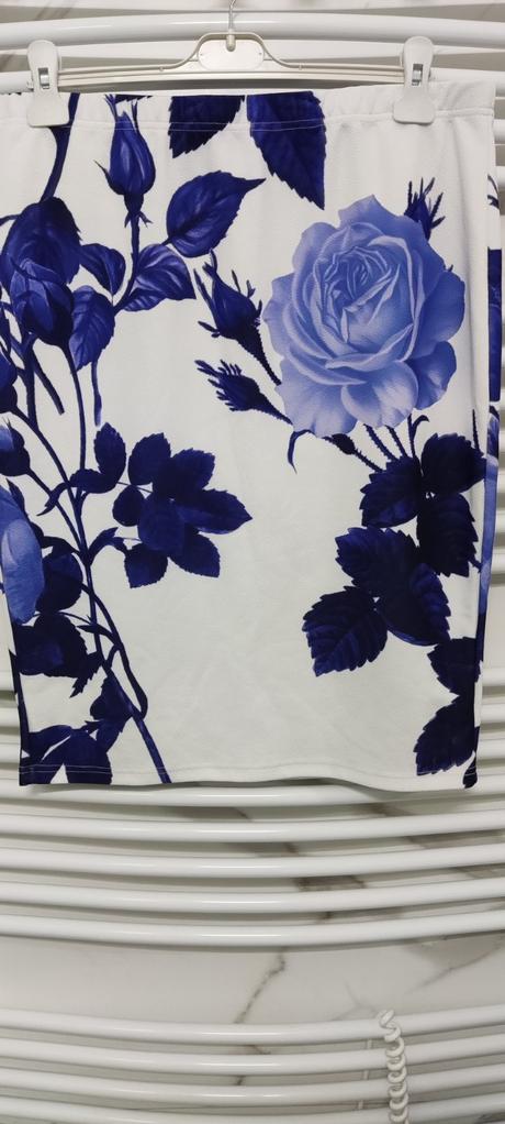 Sukňa kvetovaná, xxl