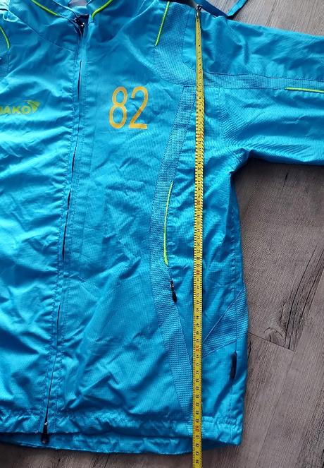 Belasá športová vetrovka jako, 164