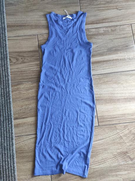 Priliehavé šaty, sinsay,xs