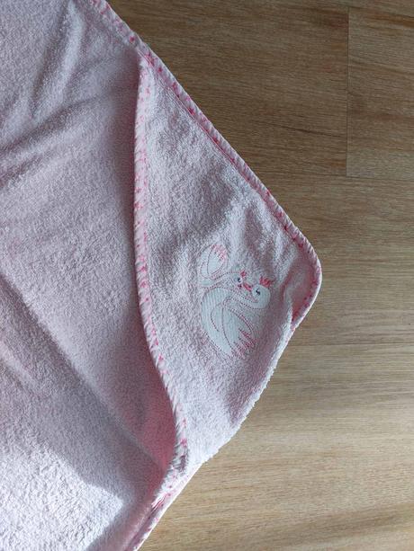 Osuška pre dievčatko, 