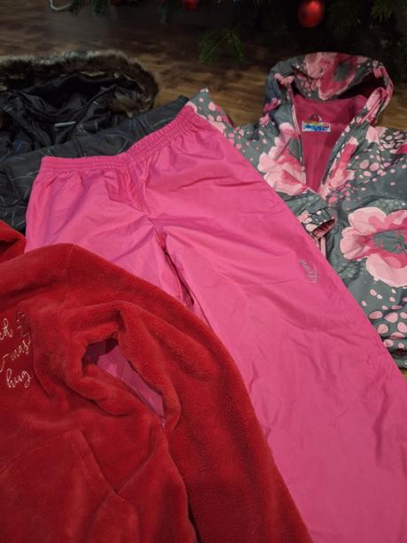 Balík pre dievča veľkosť 146-152, 140–152