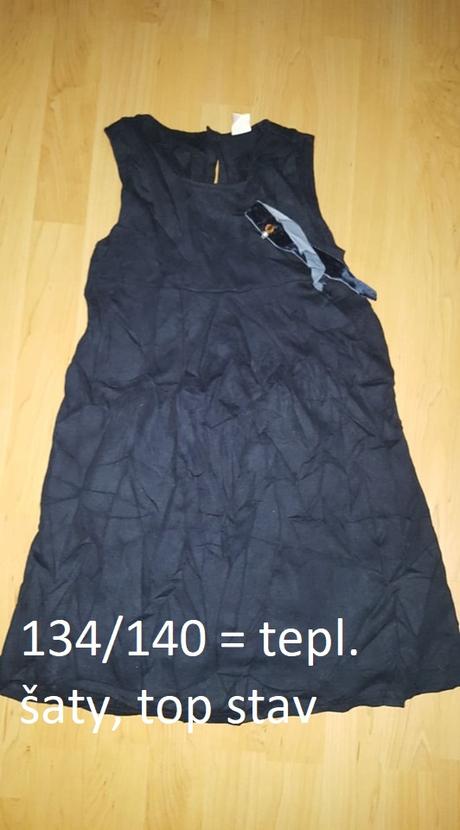 Teplákové šaty, 134
