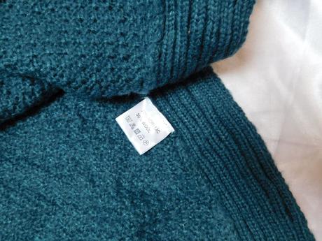 Kvalitne vlnene pončo, 