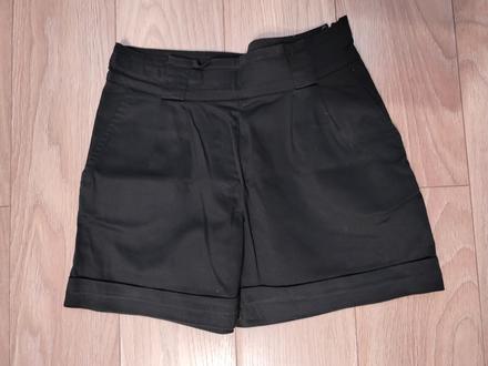 Dámske kraťasy, 38