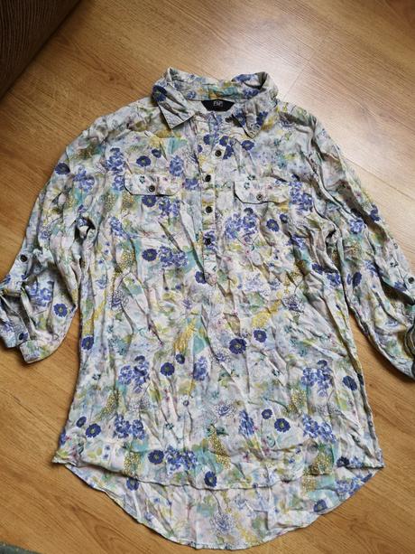 Kvietkovaná košeľa, f&f,s