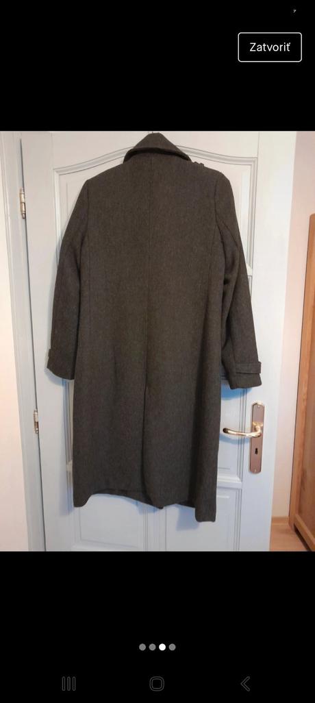 Tmavosivý kabát, camaieu,38