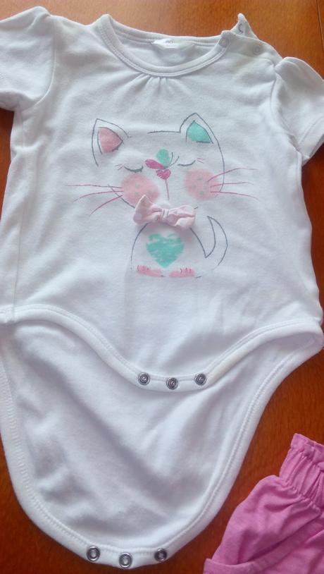 Súprava kraťasy + body, 74