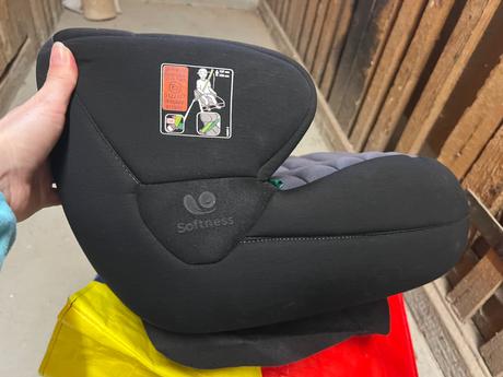 Podsedak s isofixom, 