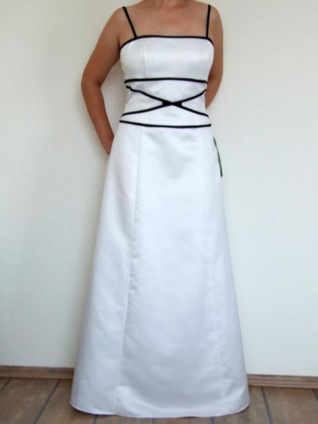 Spoločenské šaty, 40