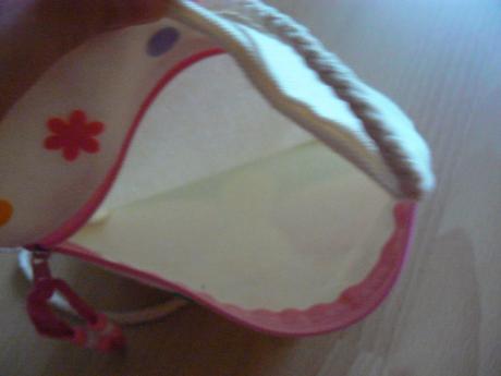 Dievčenská kabelka s motýľom, 