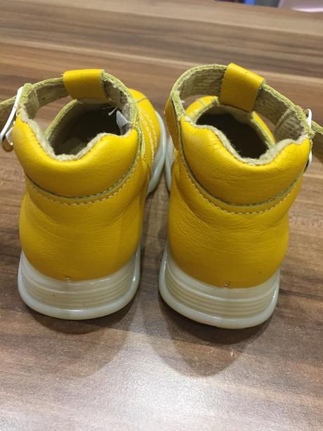 Retro topanocky, slovobuv,24