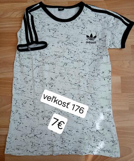 Rôzne oblečko, 122–134