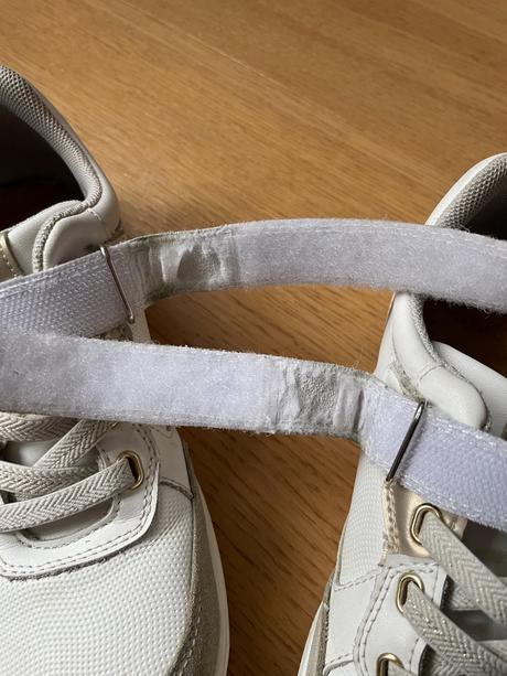 Kožené tenisky, baťa,35