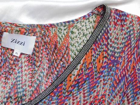Pekna lahučka tunikova bluzka, 48