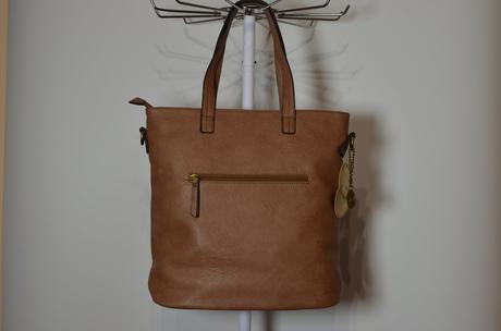 Bledohnedá kabelka, 