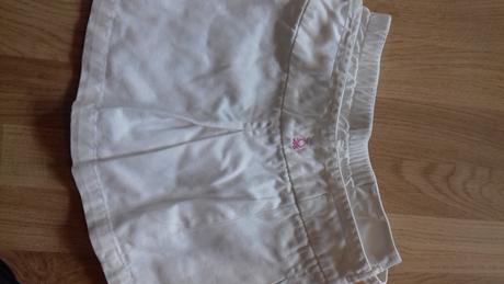 Sukňa od benettonu, benetton,128