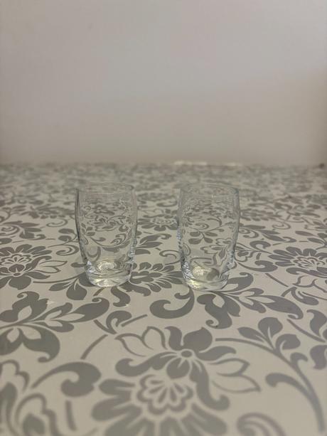 Dva štamperlíky sklo, 
