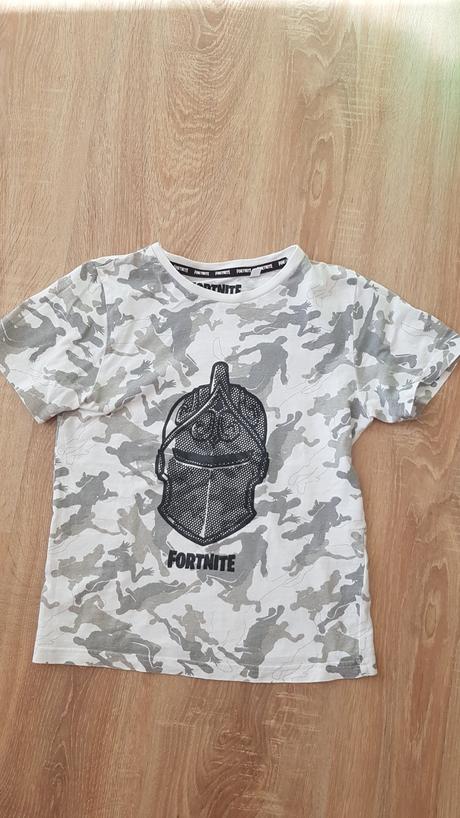 Tricko fortnite, 122