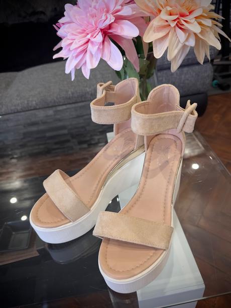 Camel sandálky na plattforme, 38