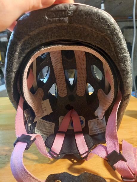 Detska prilba abus, s