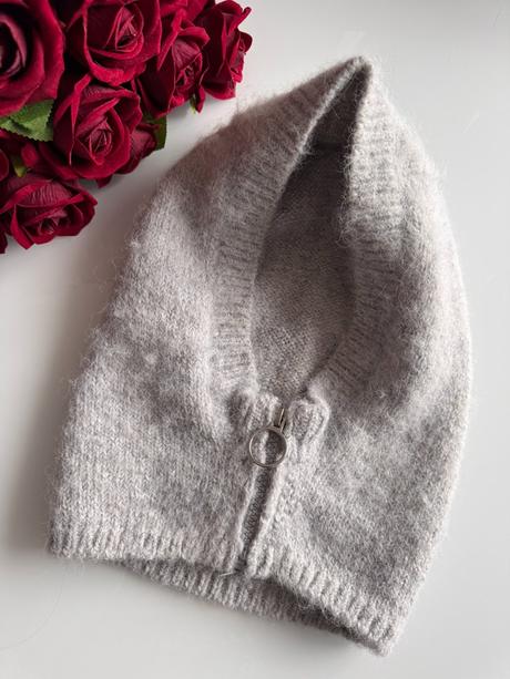 Pletená čiapka na zips, zara